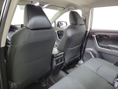 2022 Toyota RAV4 Hybrid LE