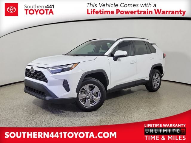 2025 Toyota RAV4 Hybrid LE