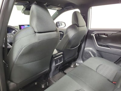 2024 Toyota RAV4 Hybrid SE