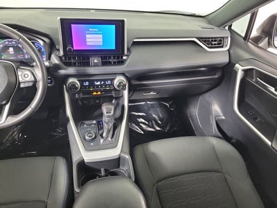 2024 Toyota RAV4 Hybrid SE