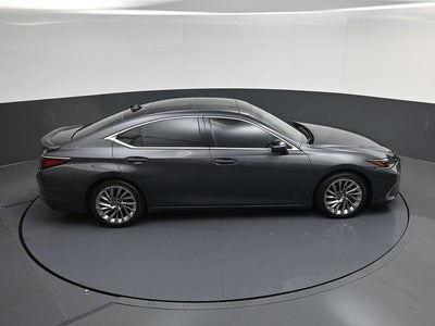 2022 Lexus ES 350 Ultra Luxury