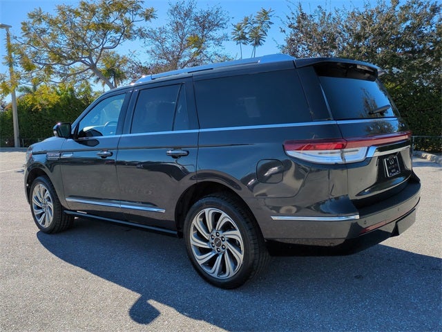 2023 Lincoln Navigator Reserve