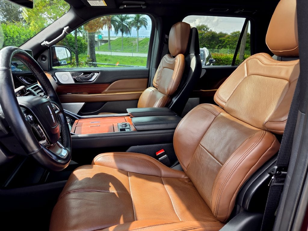 2023 Lincoln Navigator L Reserve