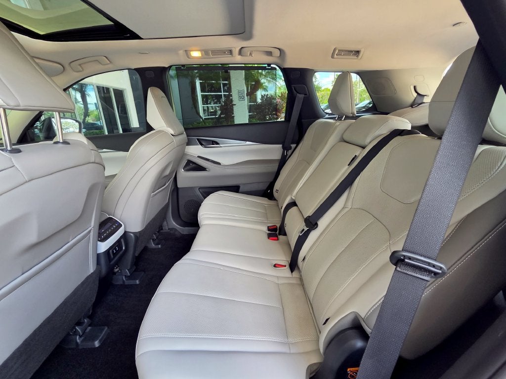 2026 INFINITI QX60 LUXE CERTIFIED PREOWNED!