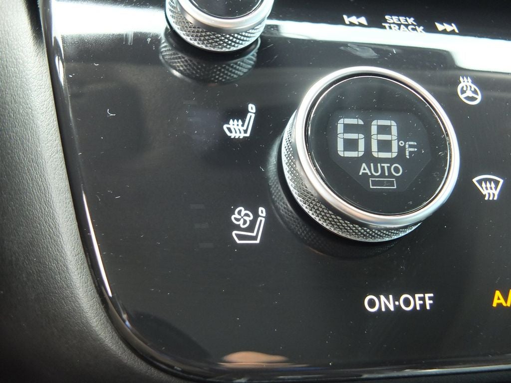 2026 INFINITI QX60 LUXE Certified Preowned!