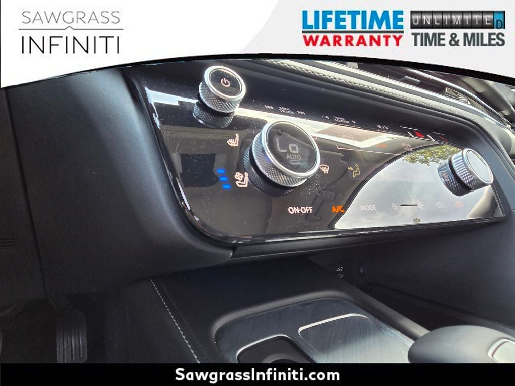 2026 INFINITI QX60 LUXE