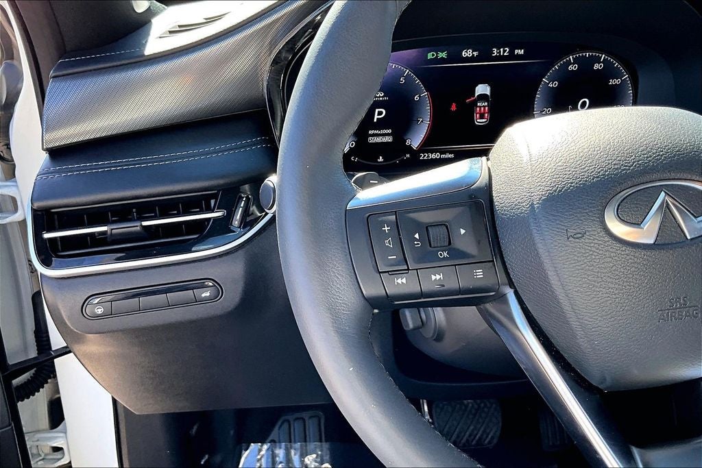 2025 INFINITI QX60 LUXE