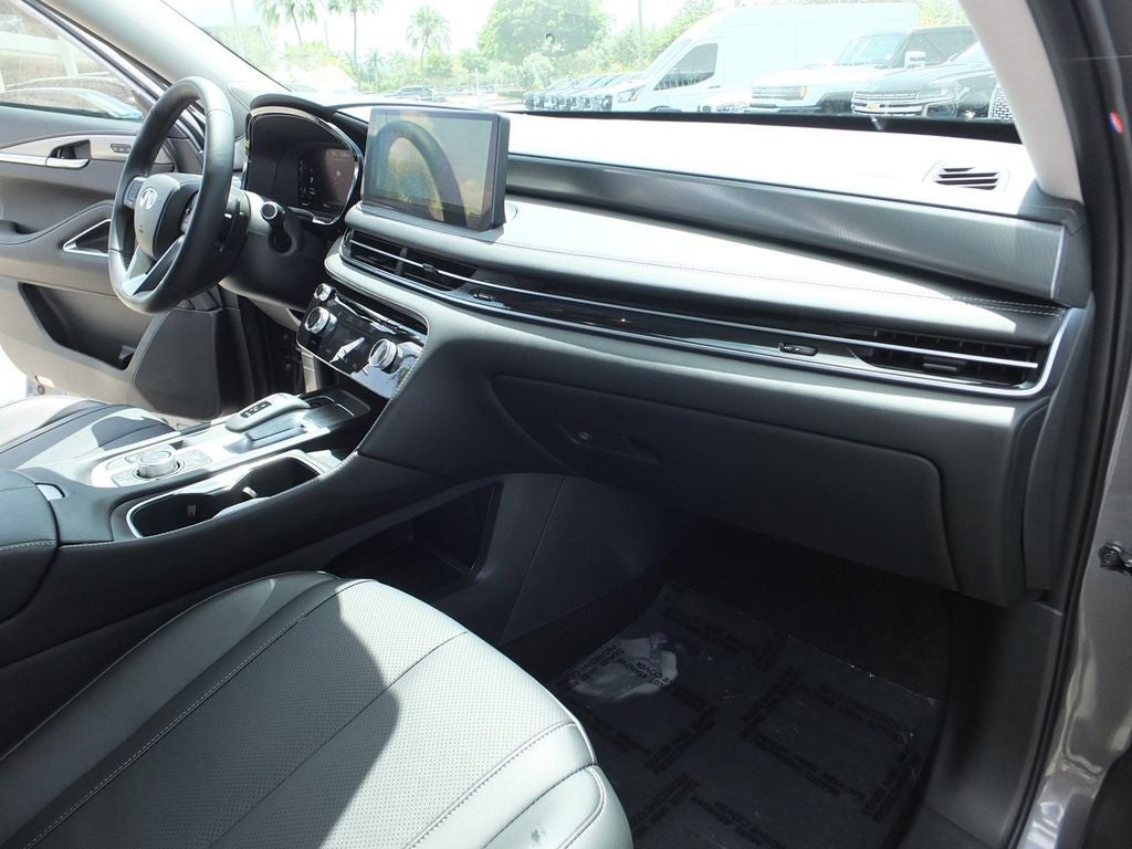 2026 INFINITI QX60 LUXE Certified Preowned!
