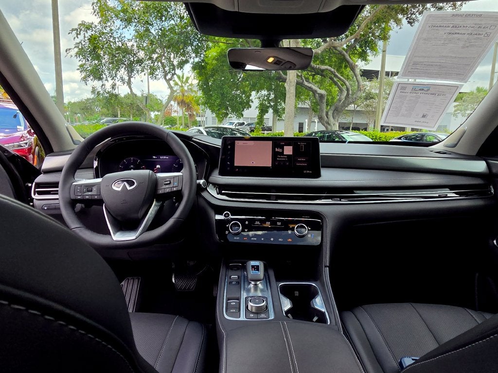 2026 INFINITI QX60 LUXE