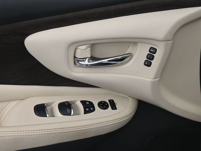 2023 Nissan Murano Platinum