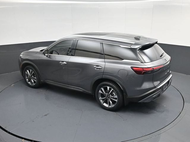 2022 INFINITI QX60 LUXE