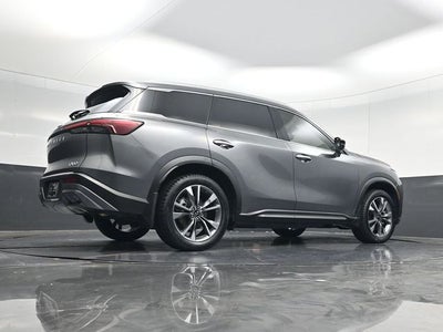 2022 INFINITI QX60 LUXE