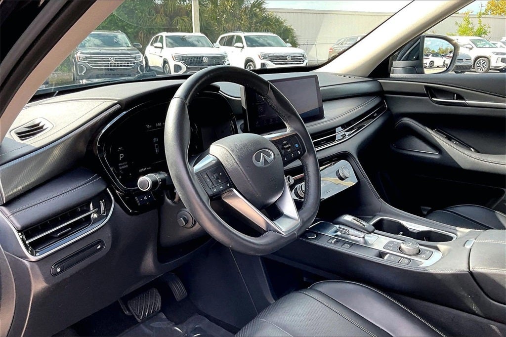 2024 INFINITI QX60 LUXE