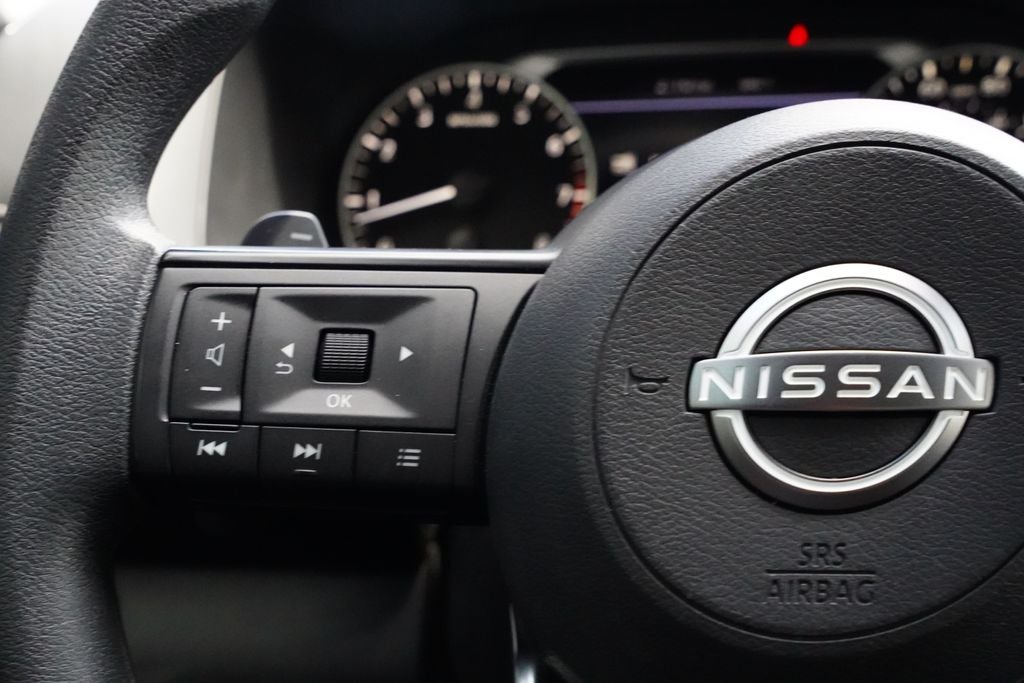 2023 Nissan Pathfinder S