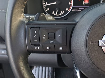 2024 Nissan Pathfinder SV