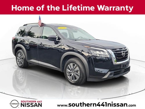 2024 Nissan Pathfinder SV