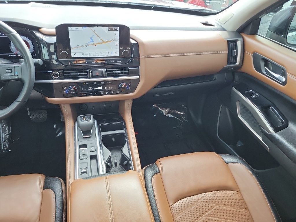 2024 Nissan Pathfinder Platinum