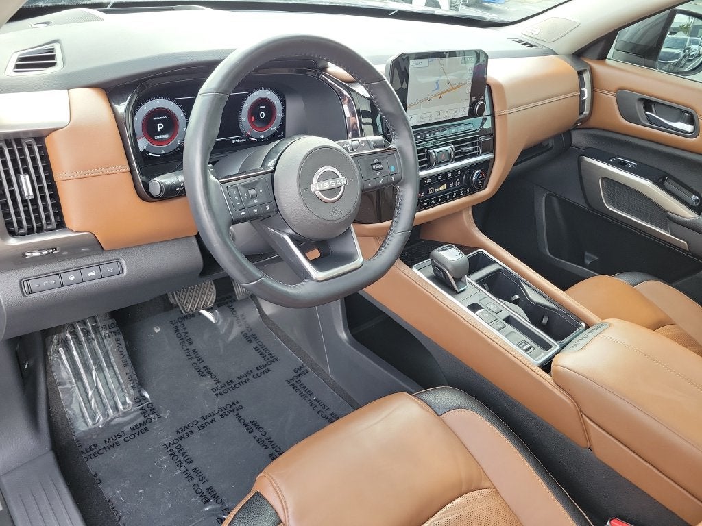 2024 Nissan Pathfinder Platinum