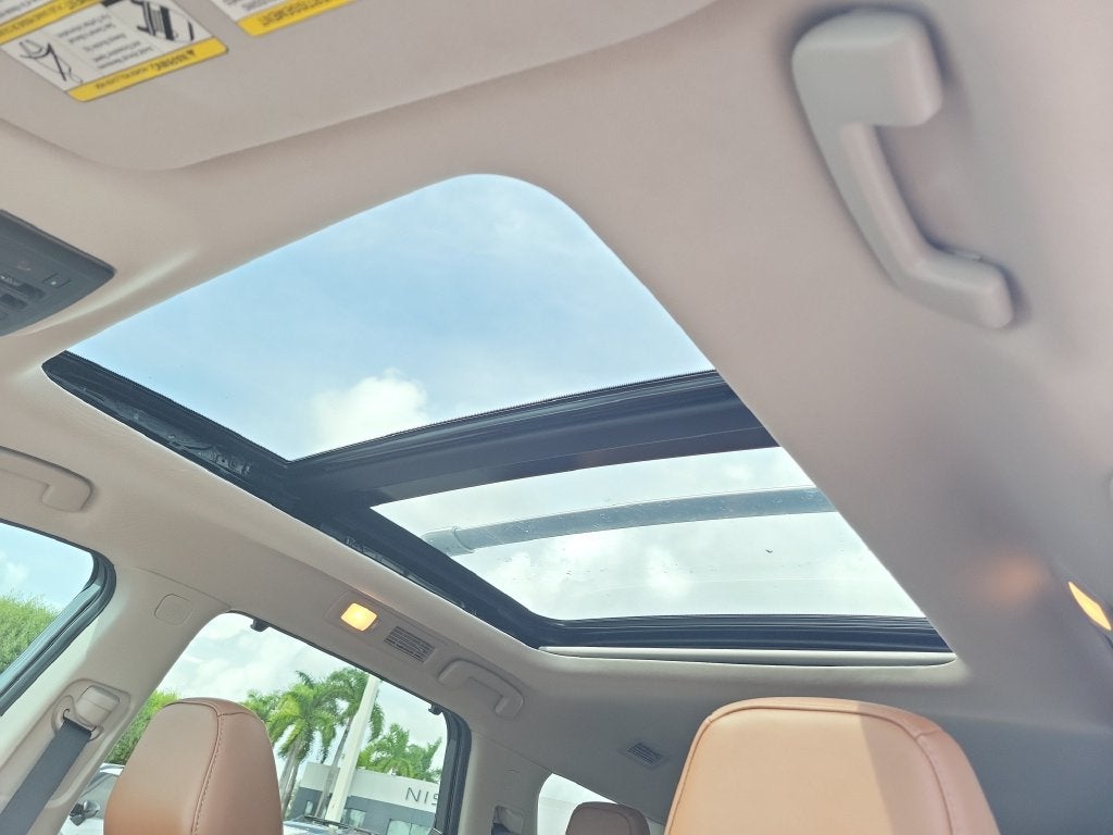 2024 Nissan Pathfinder Platinum