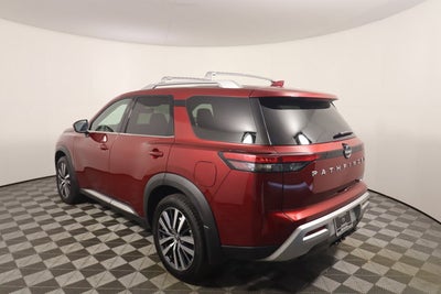 2022 Nissan Pathfinder Platinum 4WD