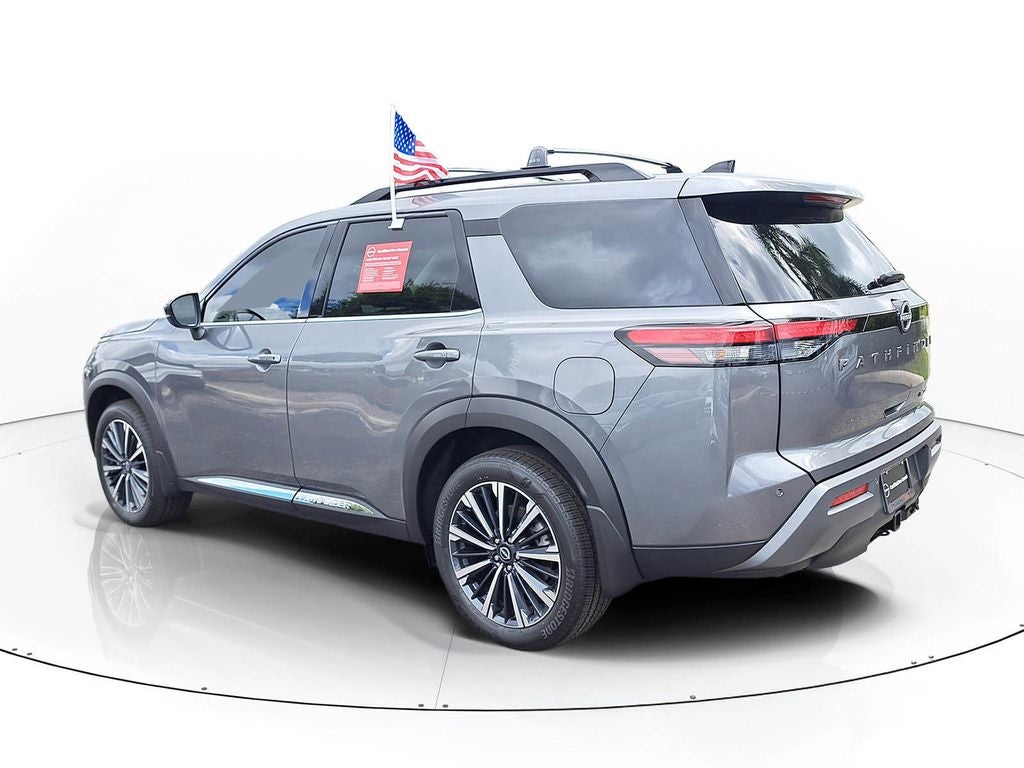 2026 Nissan Pathfinder Platinum