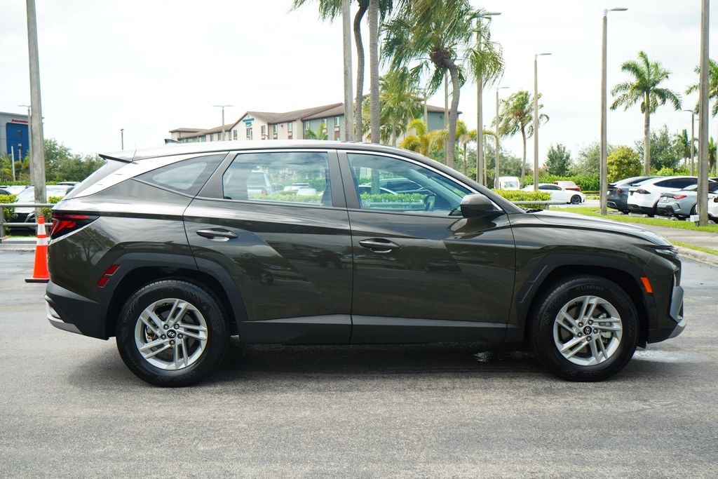 2025 Hyundai Tucson SE