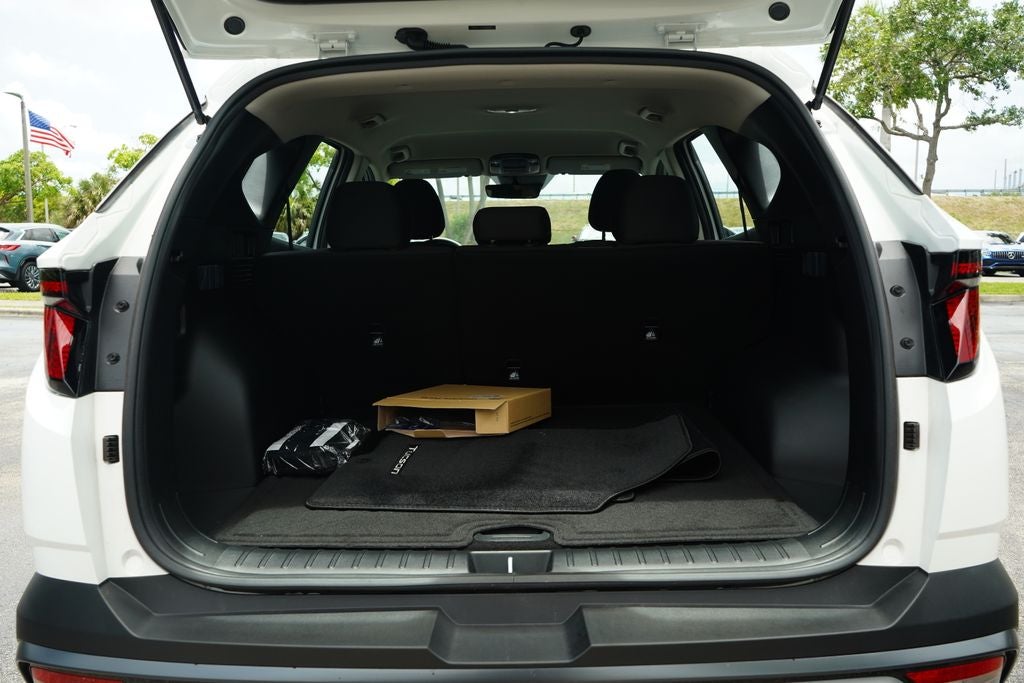 2026 Hyundai Tucson SE