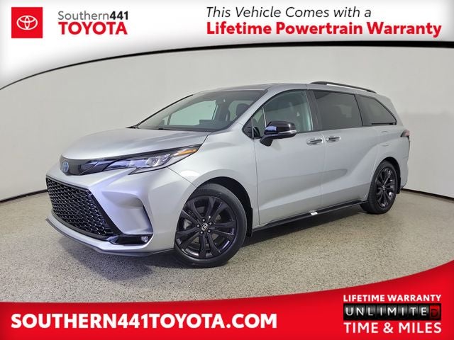 2025 Toyota Sienna XSE 7 Passenger
