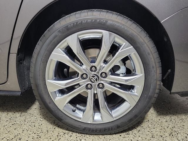 2023 Toyota Sienna Platinum 7 Passenger