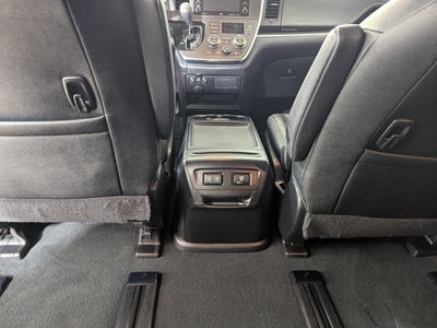 2019 Toyota Sienna SE AWD 7-Passenger