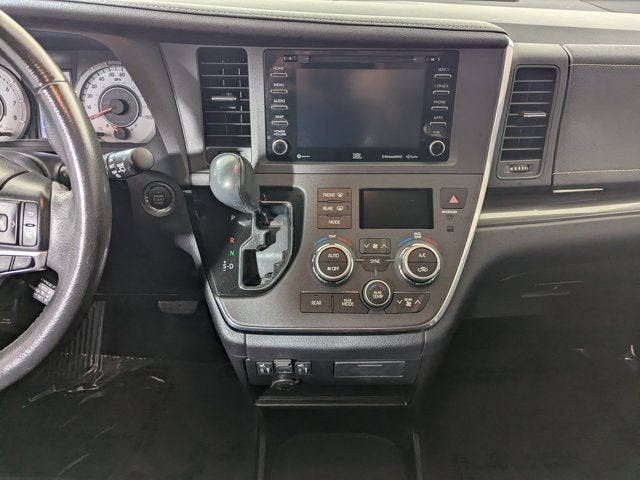 2019 Toyota Sienna SE AWD 7-Passenger