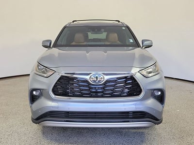 2022 Toyota Highlander Platinum