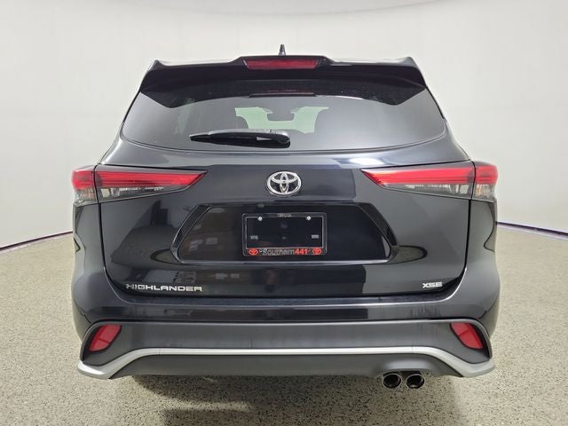 2022 Toyota Highlander XSE