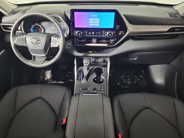 2026 Toyota Highlander Hybrid XLE
