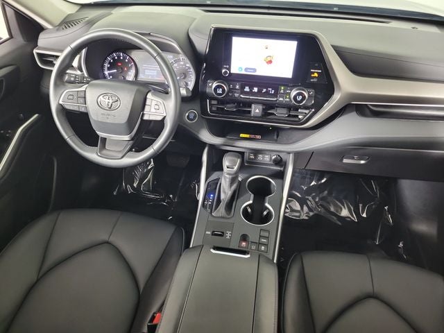 2025 Toyota Highlander XLE