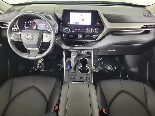 2025 Toyota Highlander XLE