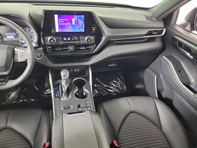 2024 Toyota Highlander XSE