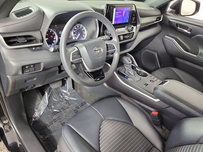2024 Toyota Highlander XSE