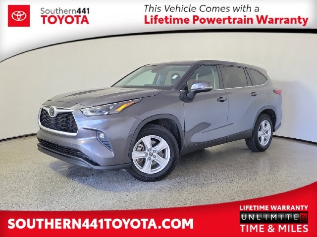 2023 Toyota Highlander LE