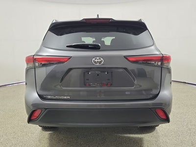 2023 Toyota Highlander LE