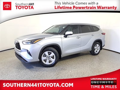 2023 Toyota Highlander LE