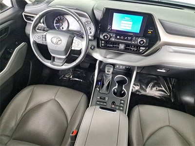 2023 Toyota Highlander LE