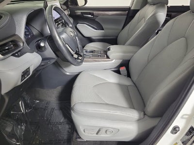 2023 Toyota Highlander Hybrid Limited