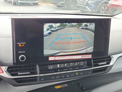 2025 Toyota Sienna XLE 7 Passenger