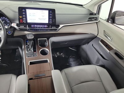 2024 Toyota Sienna XLE 7 Passenger