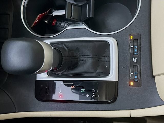 2019 Toyota Highlander Limited Platinum
