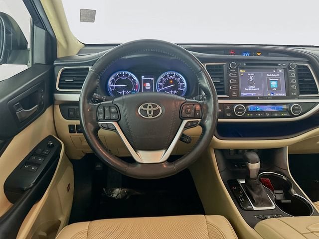 2019 Toyota Highlander Limited Platinum