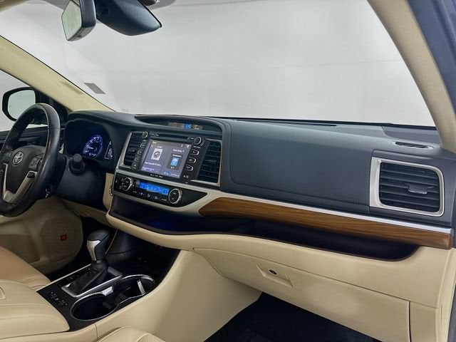 2019 Toyota Highlander Limited Platinum