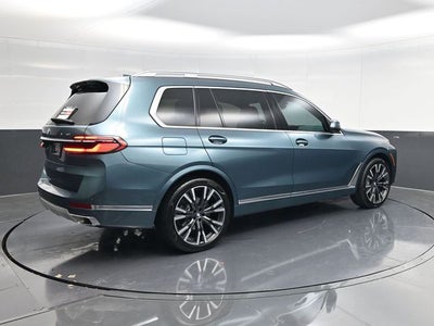 2024 BMW X7 xDrive40i