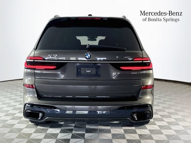 2023 BMW X7 xDrive40i